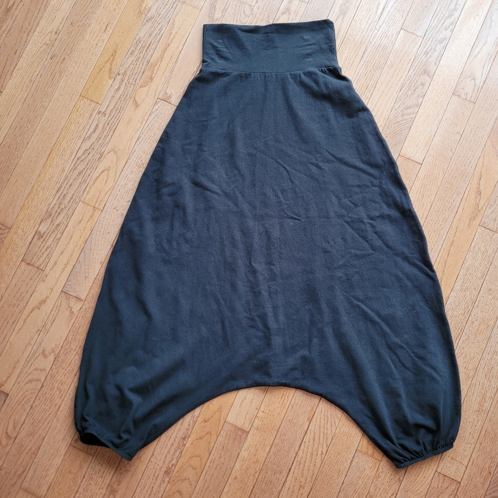 Buddha pants Women's Black Harem Pants